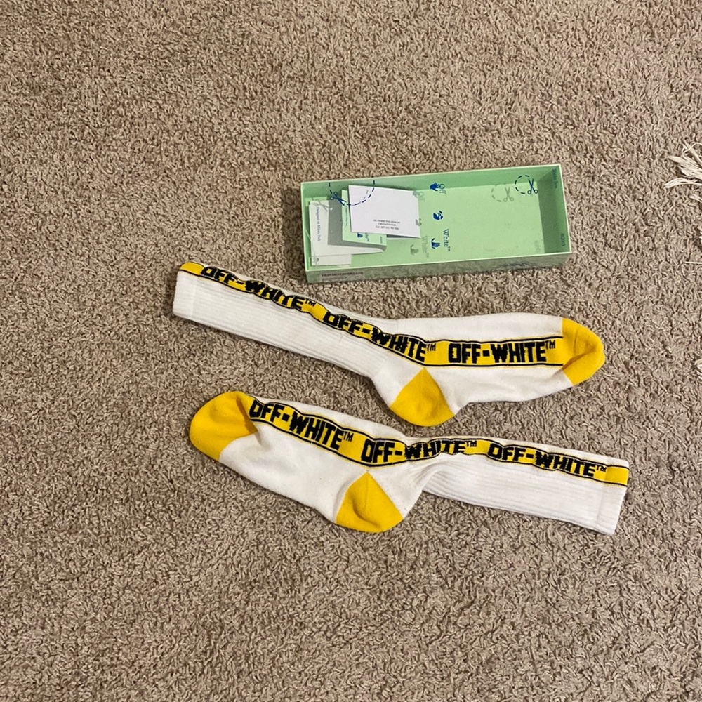 Off-White
Industrial Belt stripe socks